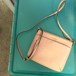 Kate spade purse pink excellent conditions